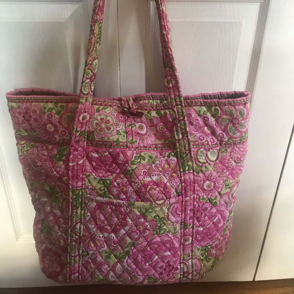 Vera Bradley tote bag